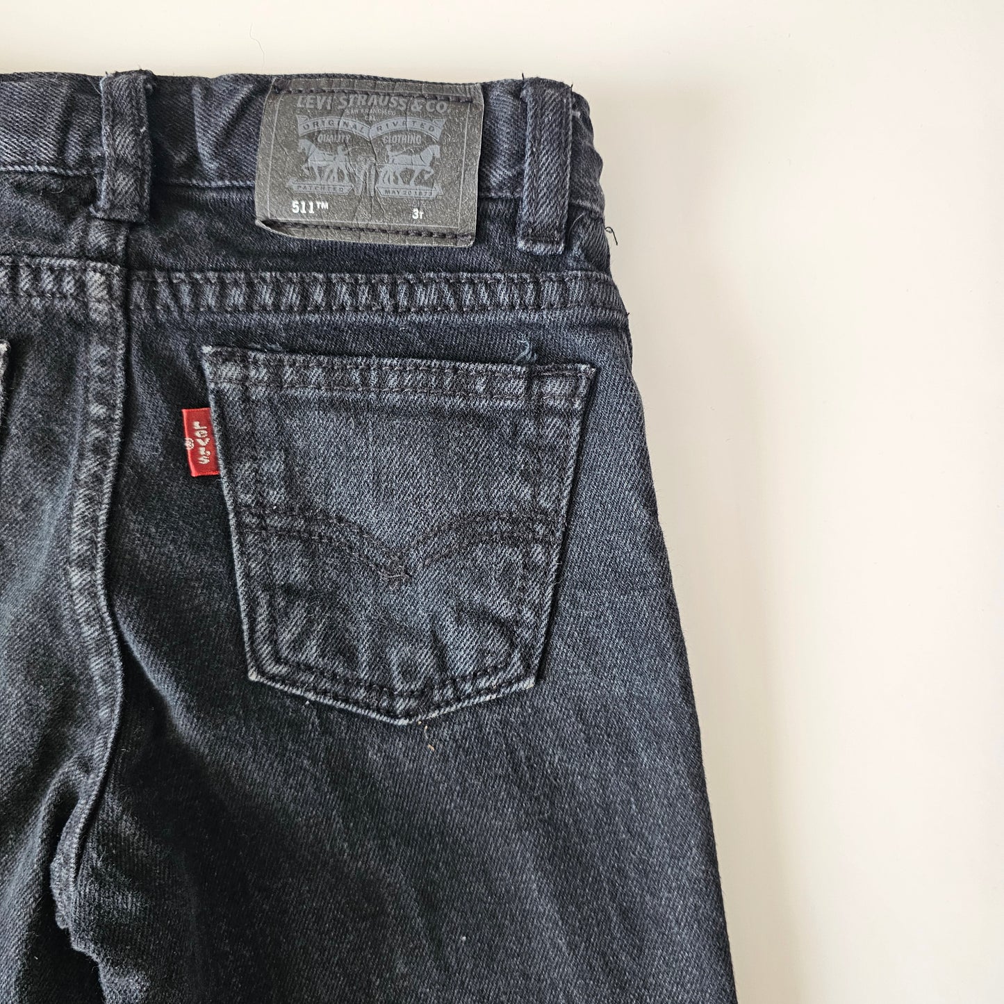 Levi's 511 Slim Jeans - Size 3-4 (best fit)