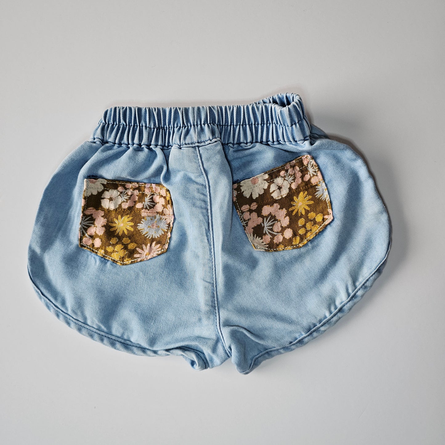 Rock your Baby Floral Pocket Shorts - Size 6-12m