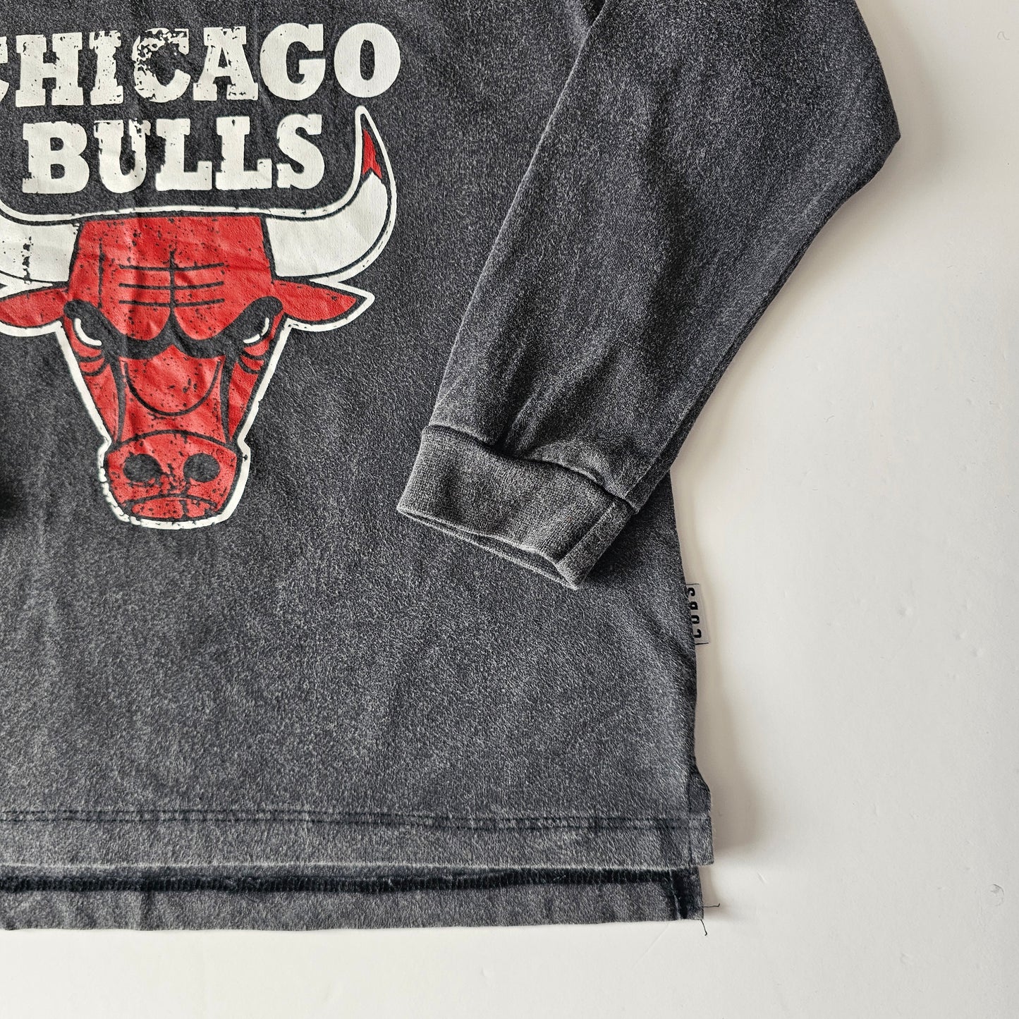 Atilla Cubs Vintage Wash Chicago Bulls Top - Size 4