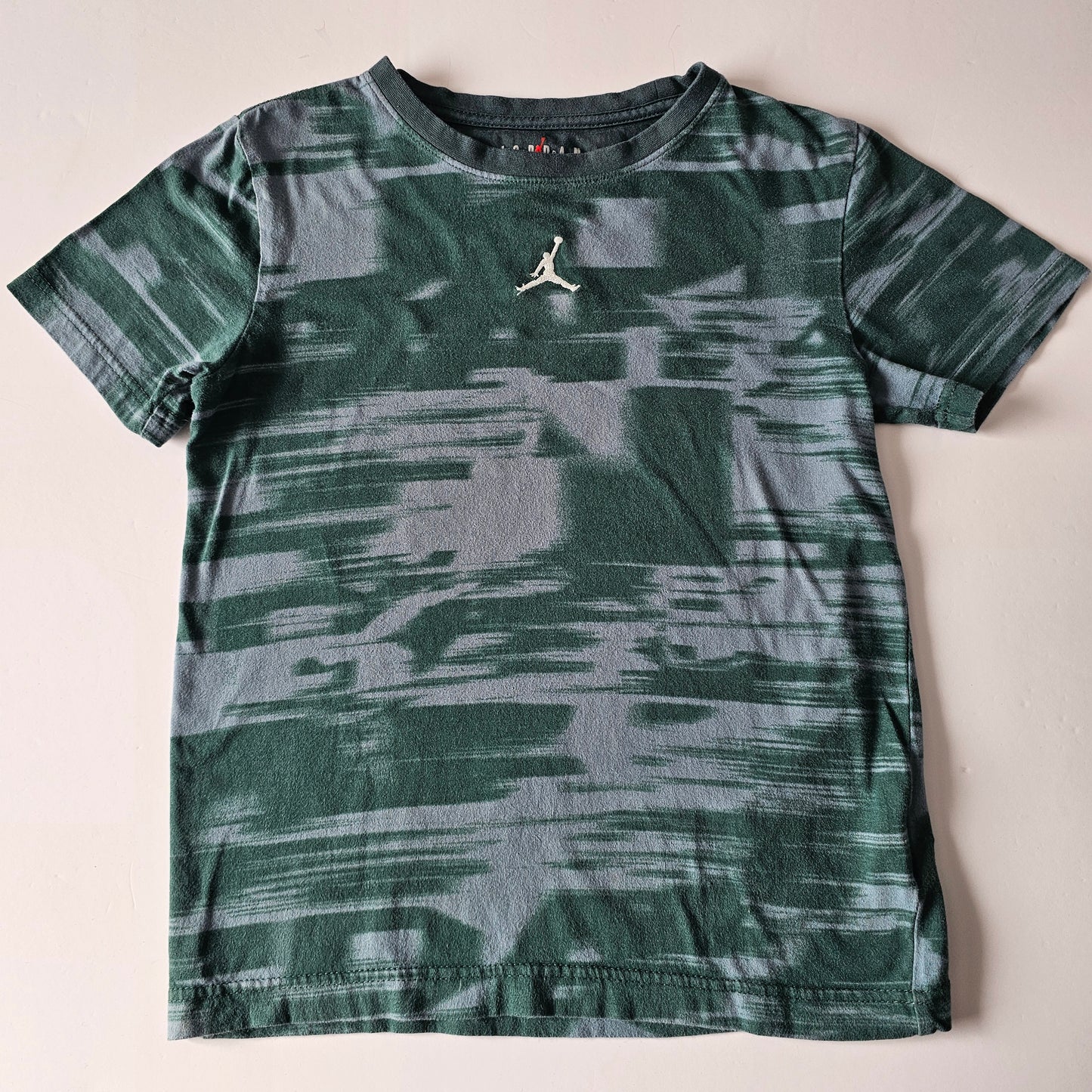 Jordan T-shirt - Size 8-10