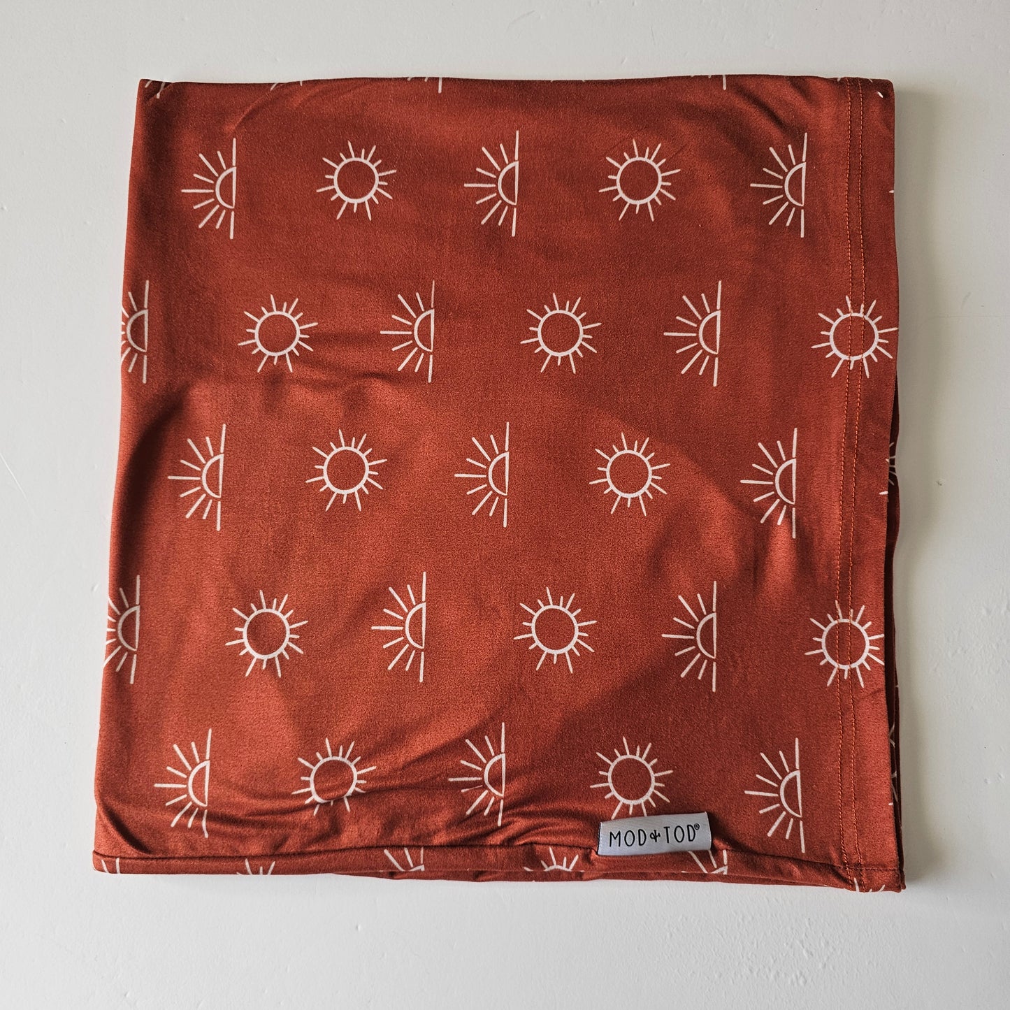 Mod & Tod Capsule Cover