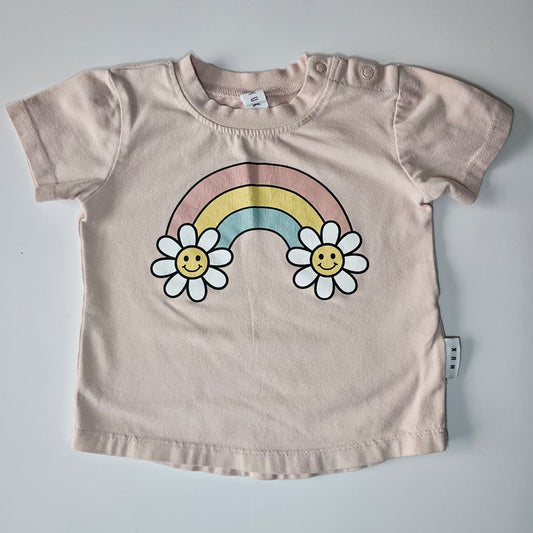 Hux Rainbow T-shirt (flaw) - Size 6-12m