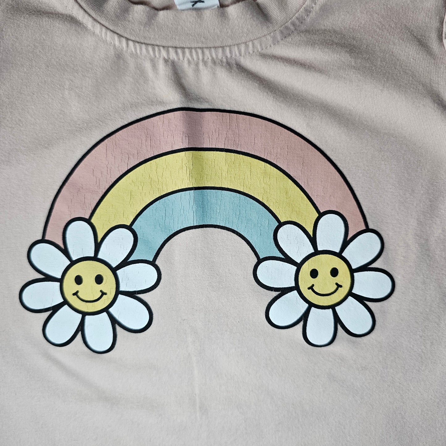 Hux Rainbow T-shirt (flaw) - Size 6-12m
