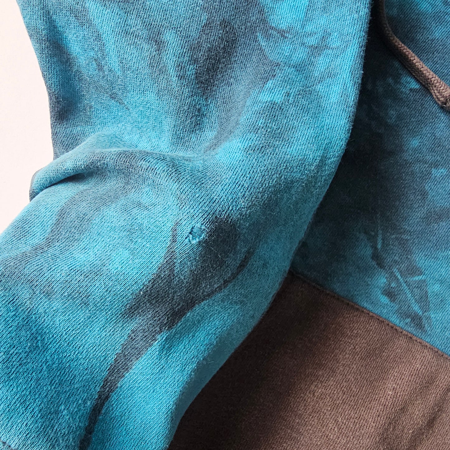 Ghanda Hoodie (flaw) - Size 7