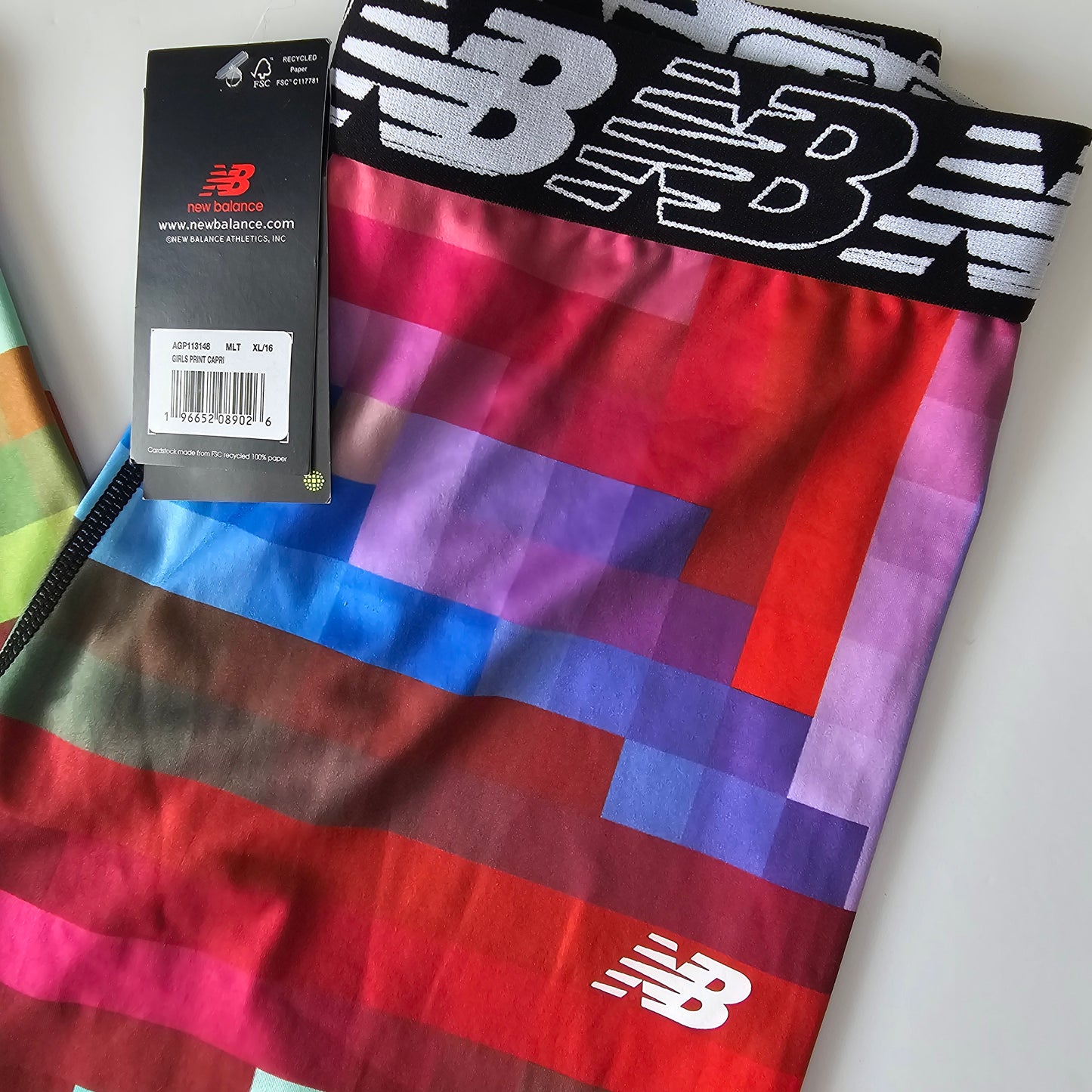 New Balance Girls Print Capri *BNWT* - Size XL/16