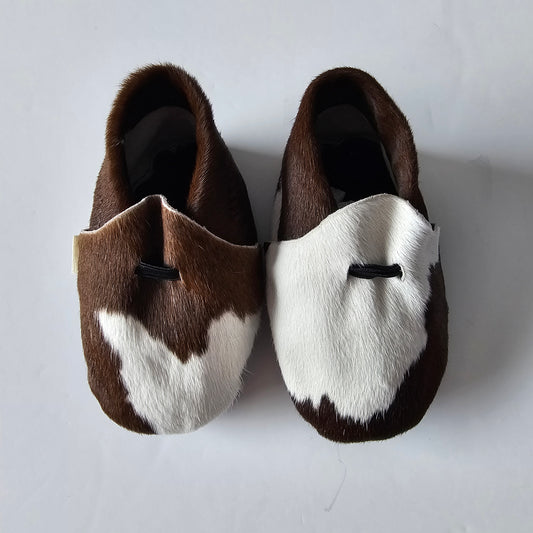 Nature Baby Cowhide Booties - Size 0-3m