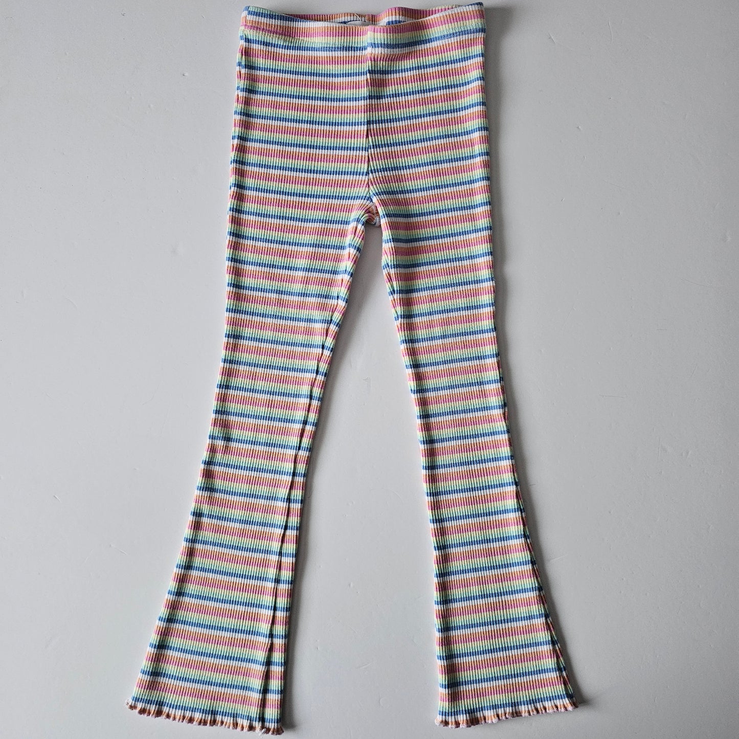 Mac & Elle Ribbed Flare Leggings - Size 6