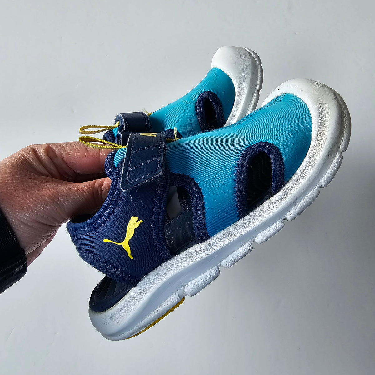 Puma Fun Racer Sandals (minor flaw) - Size 9C (US)