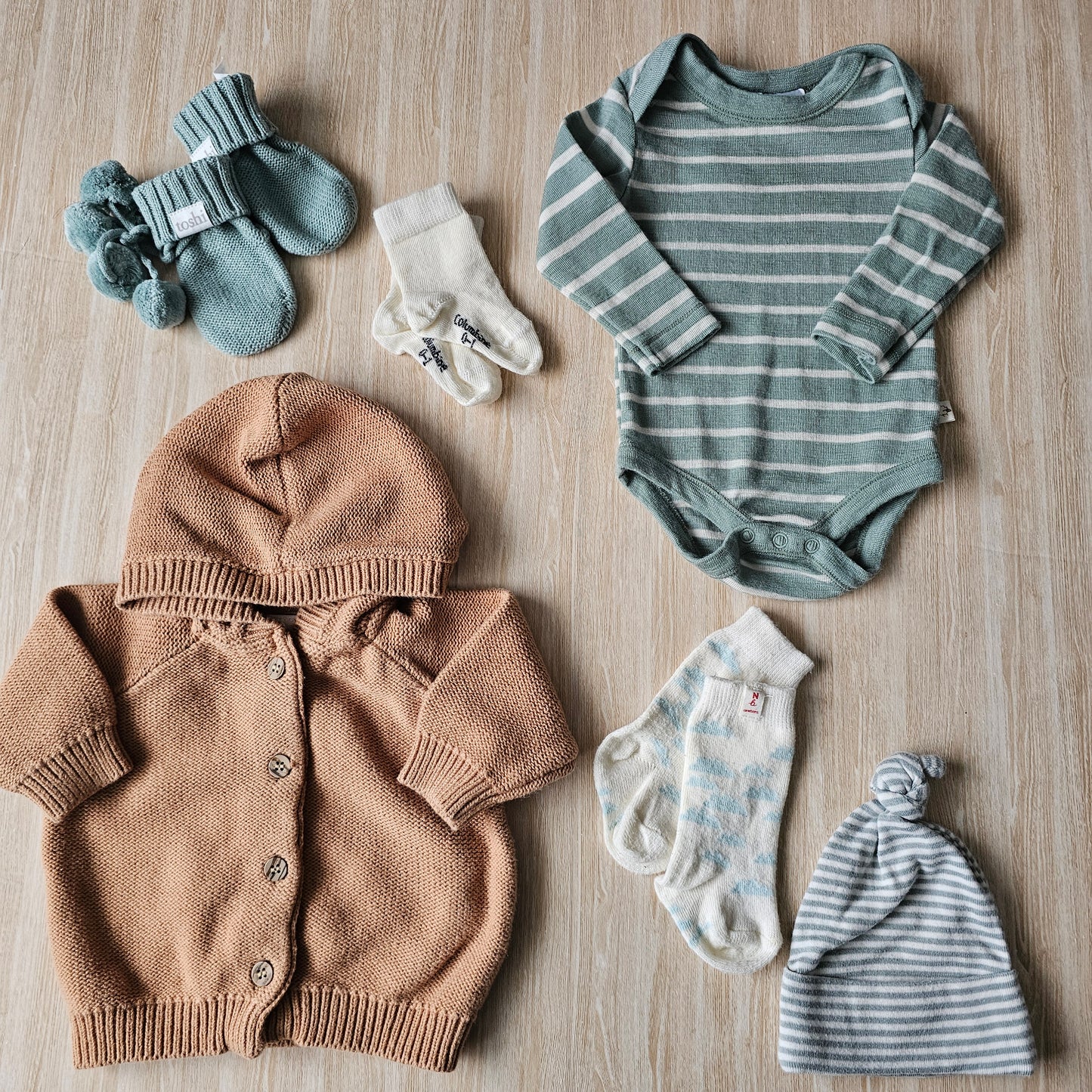 *Baby Bundle* Mixed Brands - Size Newborn