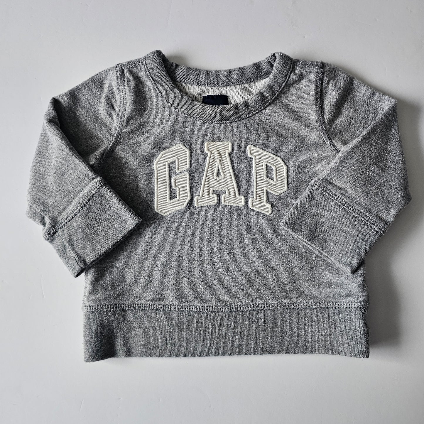 Gap Sweatshirt - Size 6-12m