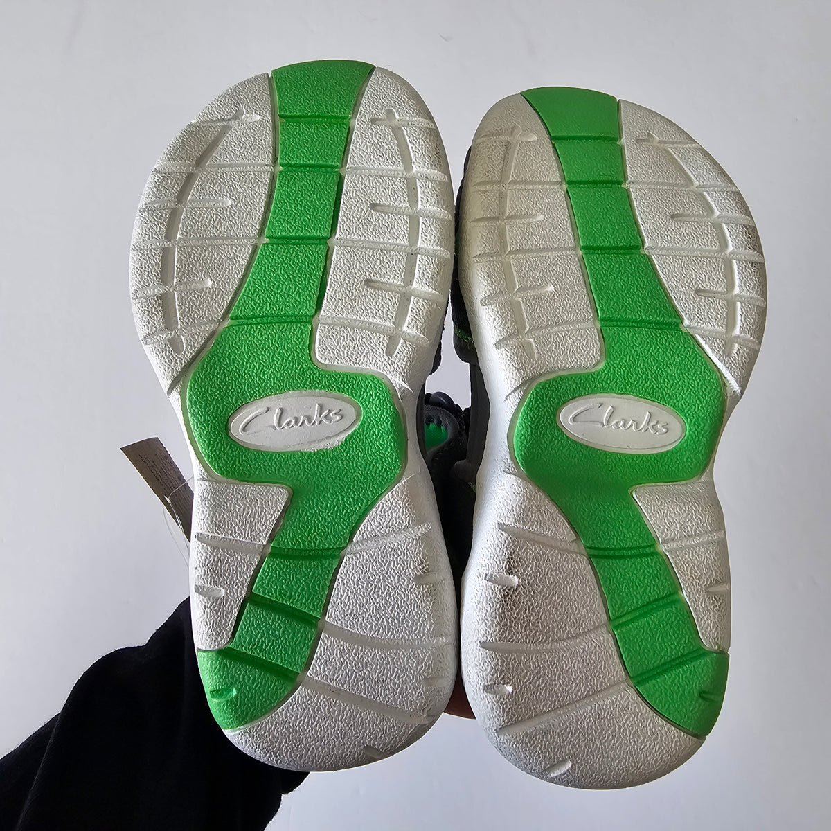 Clarks Theo Sandals *BNWT* - Size 28 (EU)