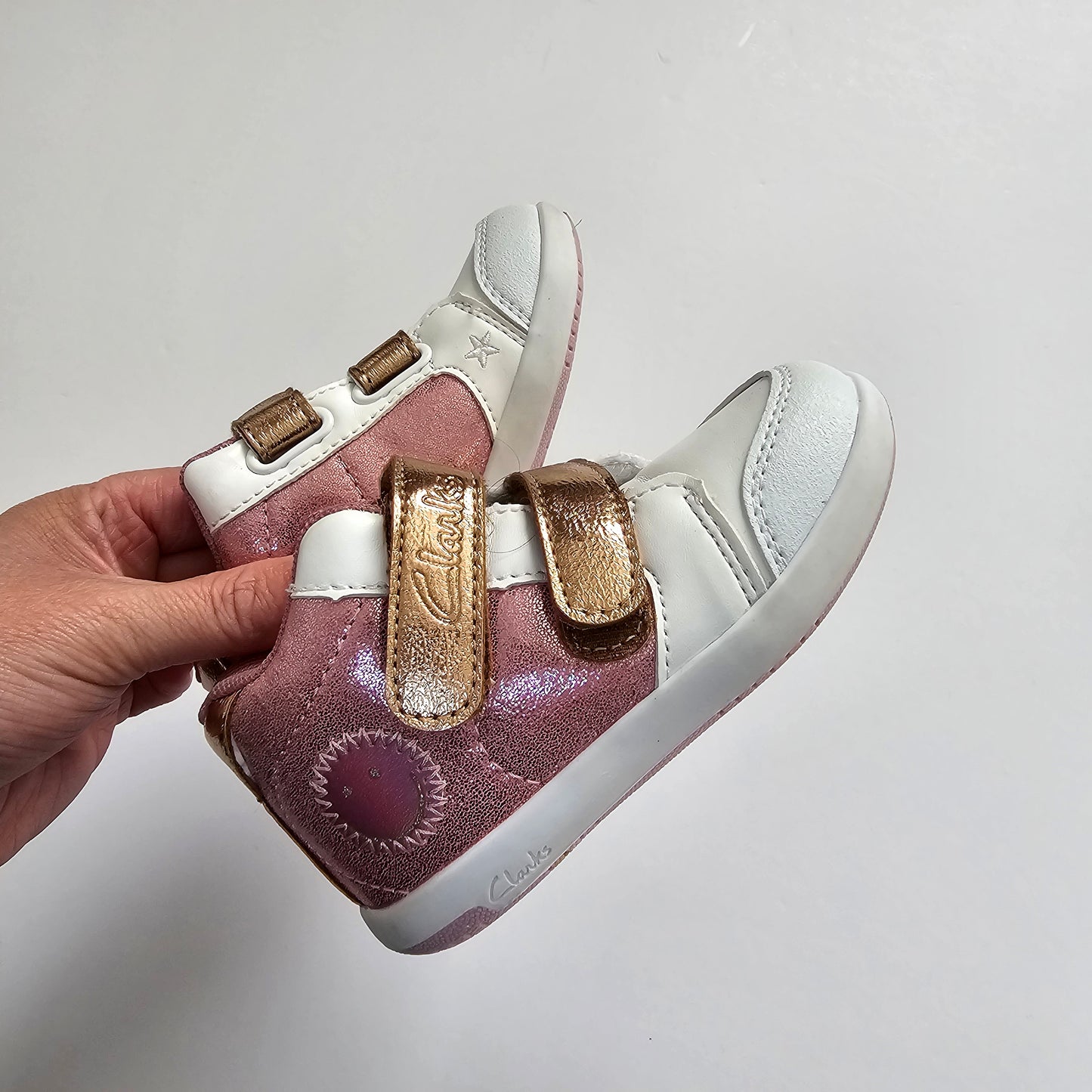 Clark's Metalic/Glitter Flexilite Boots - Size 6 UK