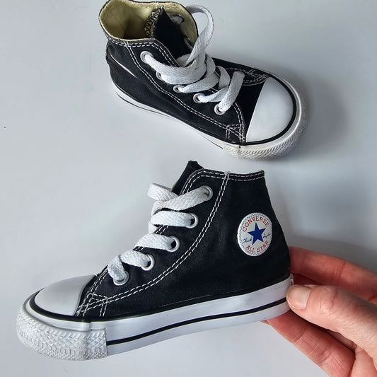 Converse Black High Top Shoes - Size 6 US