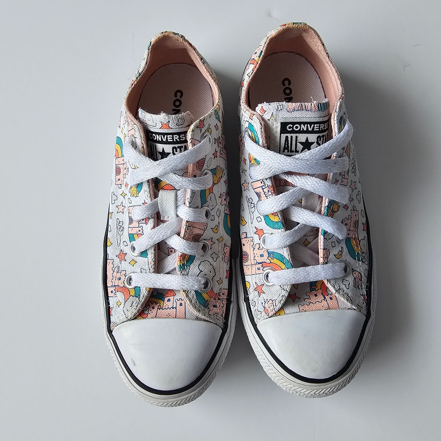 Converse Castle Shoes - Size 1 US