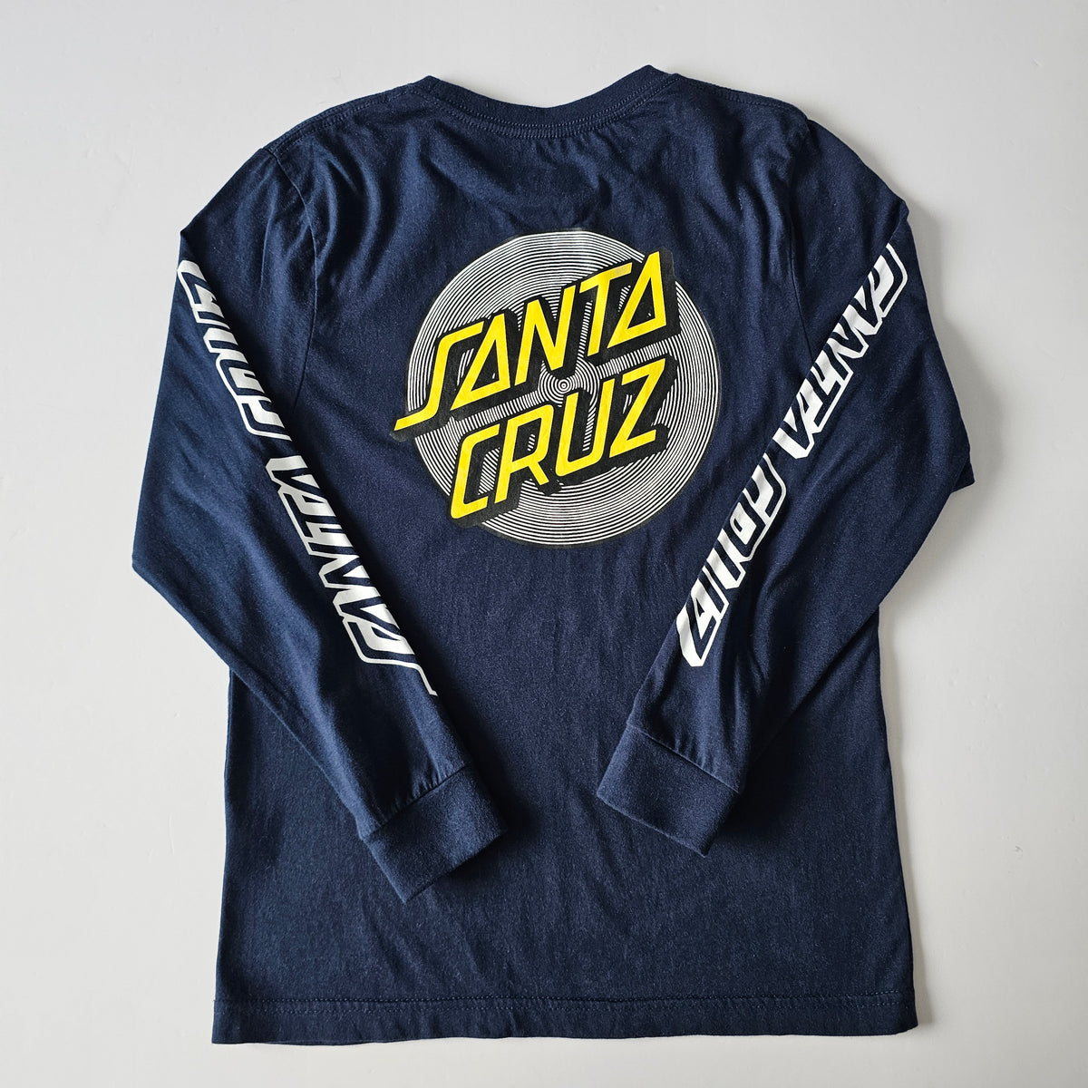 Santa Cruz Long Sleeve Top - Size 10