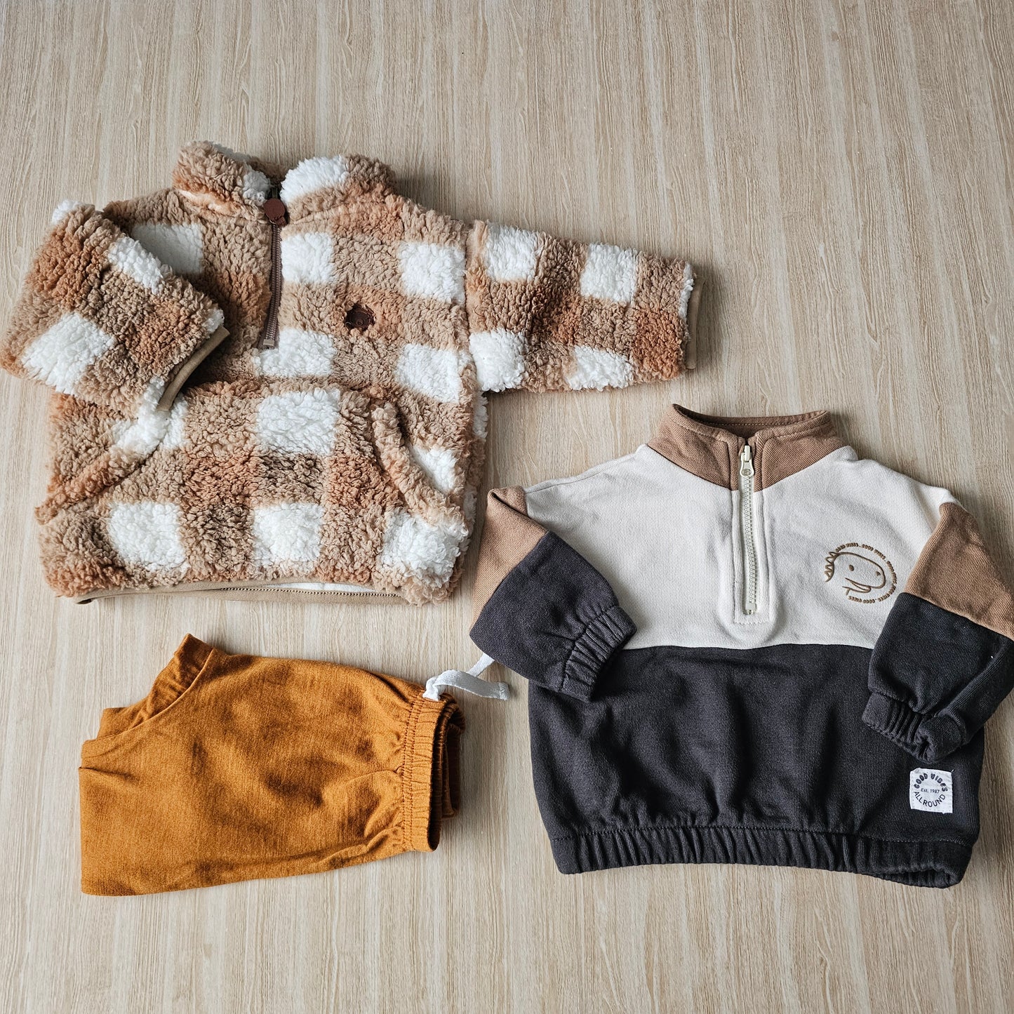 *Baby Bundle* Mixed Brands - Size 0-3m