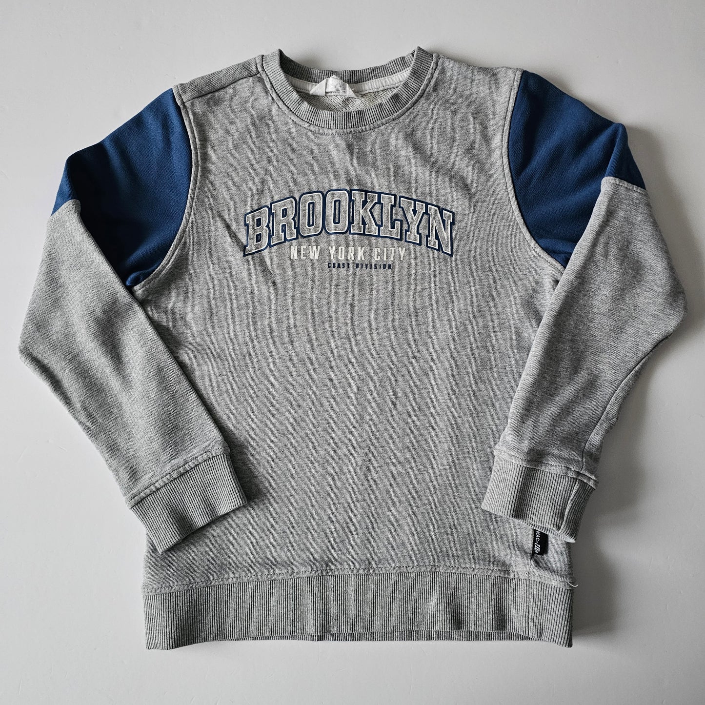 Mac & Elle Sweatshirt - Size 8