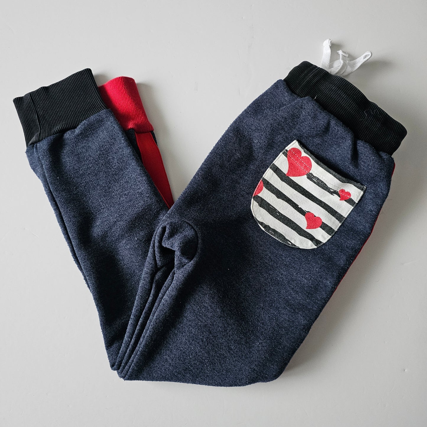 Kissed by Radicool Trackpants (flaw) - Size 7-8